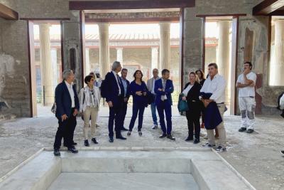 Agrandir l'image 4 sur 6, fenêtre modale