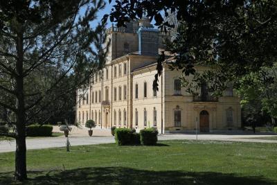 Agrandir l'image 9 sur 16, fenêtre modale