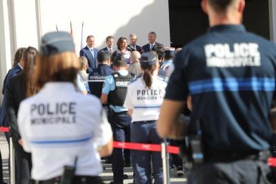 Agrandir l'image 3 sur 3, fenêtre modale