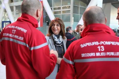 Agrandir l'image 2 sur 12, fenêtre modale