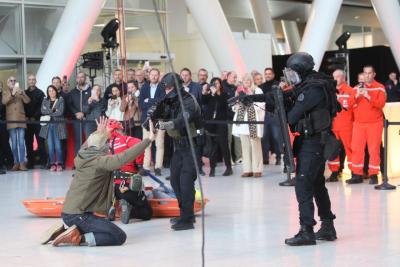 Agrandir l'image 3 sur 12, fenêtre modale