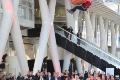 Agrandir l'image 4 sur 12, fenêtre modale