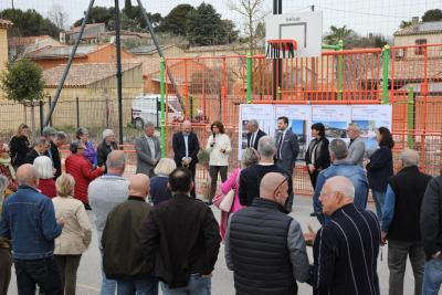 Déplacement de Martine Vassal et des élus dans le canton de Berre l'Etang - Agrandir l'image 1 sur 8, fenêtre modale