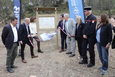 Inauguration du plateau de sensibilisation aux OLD à Velaux par Martine Vassal et les élus - Agrandir l'image 8 sur 8, fenêtre modale