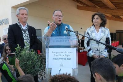 Déplacement de Martine Vassal sur le canton de Pélissanne - Agrandir l'image 15 sur 15, fenêtre modale