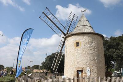 Déplacement de Martine Vassal sur le canton de Pélissanne - Agrandir l'image 4 sur 15, fenêtre modale