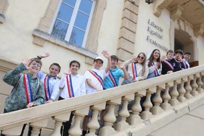 Déplacement de Martine Vassal sur le canton de Pélissanne - Agrandir l'image 3 sur 15, fenêtre modale