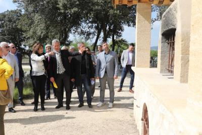 Déplacement de Martine Vassal sur le canton de Pélissanne - Agrandir l'image 8 sur 15, fenêtre modale