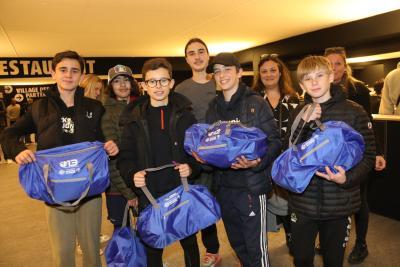 Agrandir l'image 2 sur 12, fenêtre modale